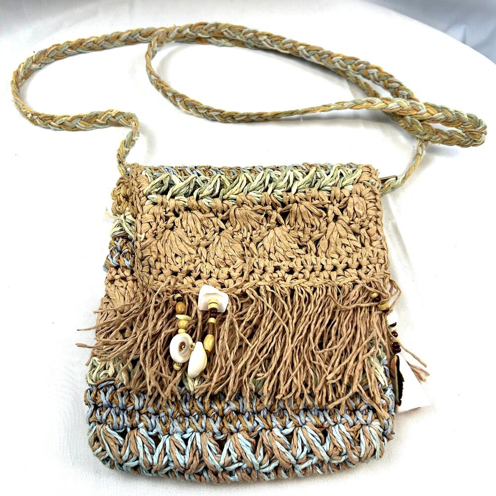 SKU 2191 Vintage 2013 Cappelli Straworld Toyo Straw Crossbody Bag Shells Fringe